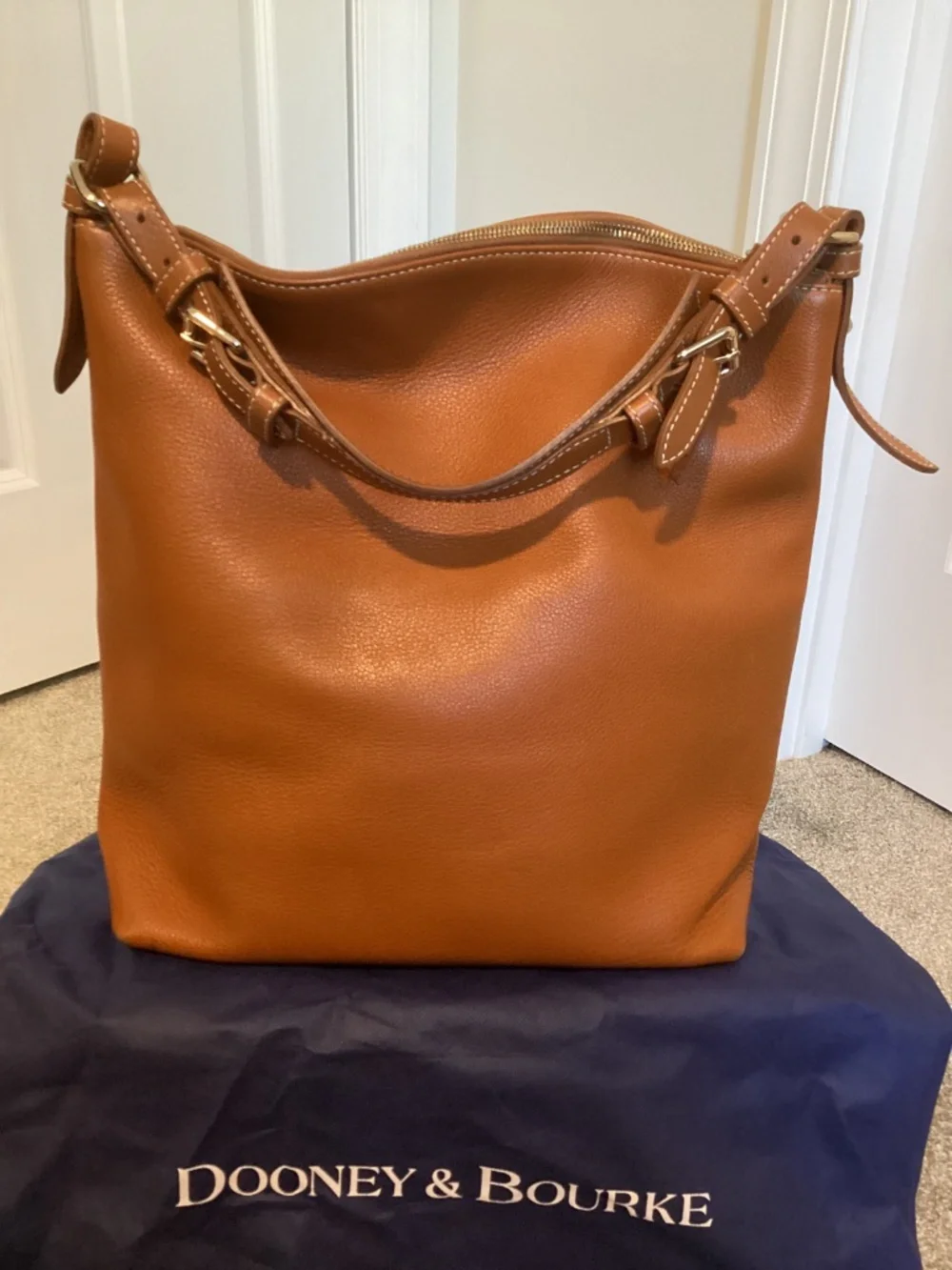 Dooney & Bourke Zipper Pocket Sac